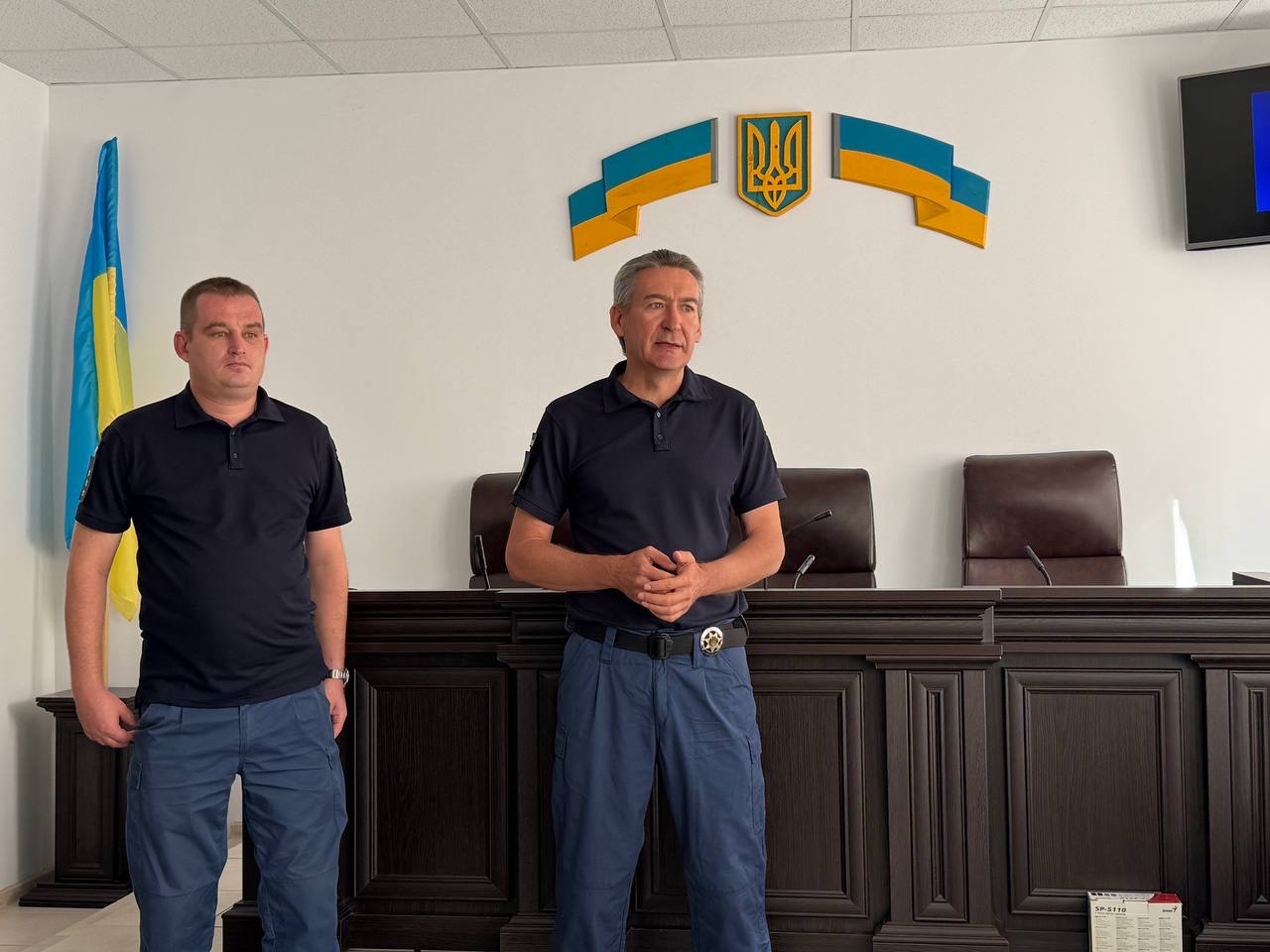 Начальник мед служби Ємельяненко А.Ю, Начальник служби з проф. підготовки Філенко В.С.